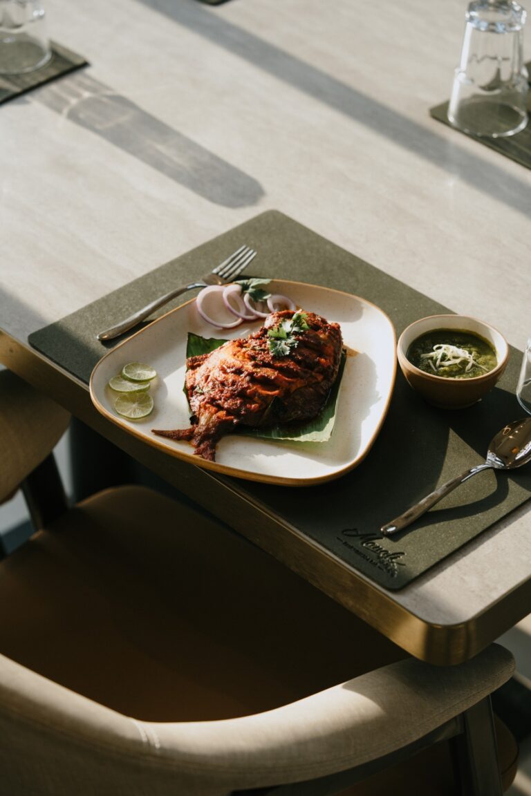 coastal seafood dining with family near Balewadi High Street Baner